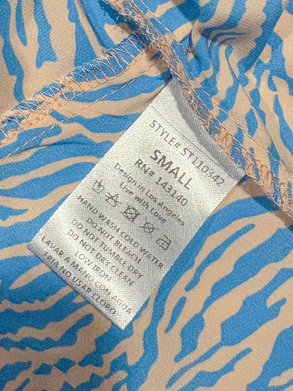 Style Rack Silky Peplum Style Tank Top - Picture 5 of 6